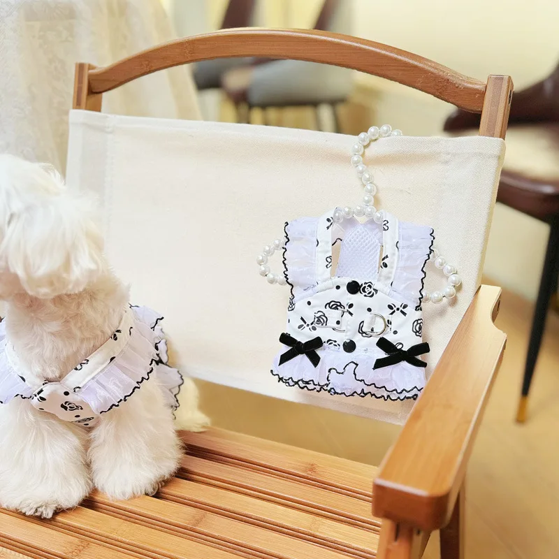 Летняя шлейка для собак, белая, черная шлейка с цветочным узором, платье для домашних животных, кошек, белый жилет для щенков, комплект поводков для чихуахуа, йоркширского терьера