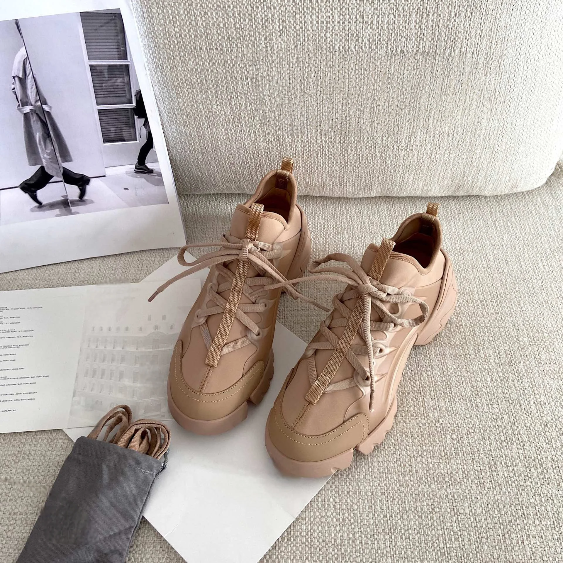 Brand Discount Women's Platform Sneakers Leather-Trimmed Lace-Up Chunky Shoes Platform Casual Walking Shoes Outdoor Running Shoe view 3