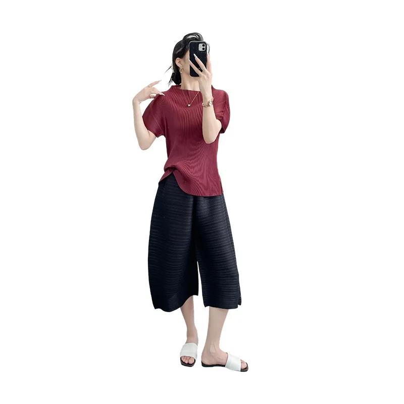 Miyake Pleated 2025 Summer Outfit New Spring Pants Casual Pants Pleated Clothes Solid Color Loose Plus Size Seven Quarter Pants