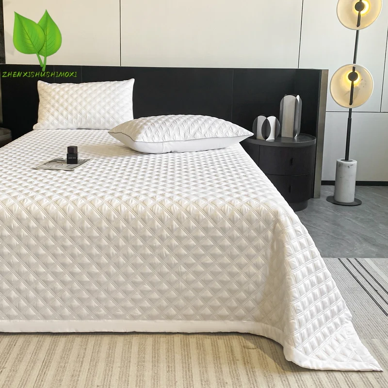 150x230 White Bedspread on The Bed 침대커버 Quilted Bedsheet Simple Style Bed Cover Queen Size Colchas 1pc(Pillowcase Need Order)