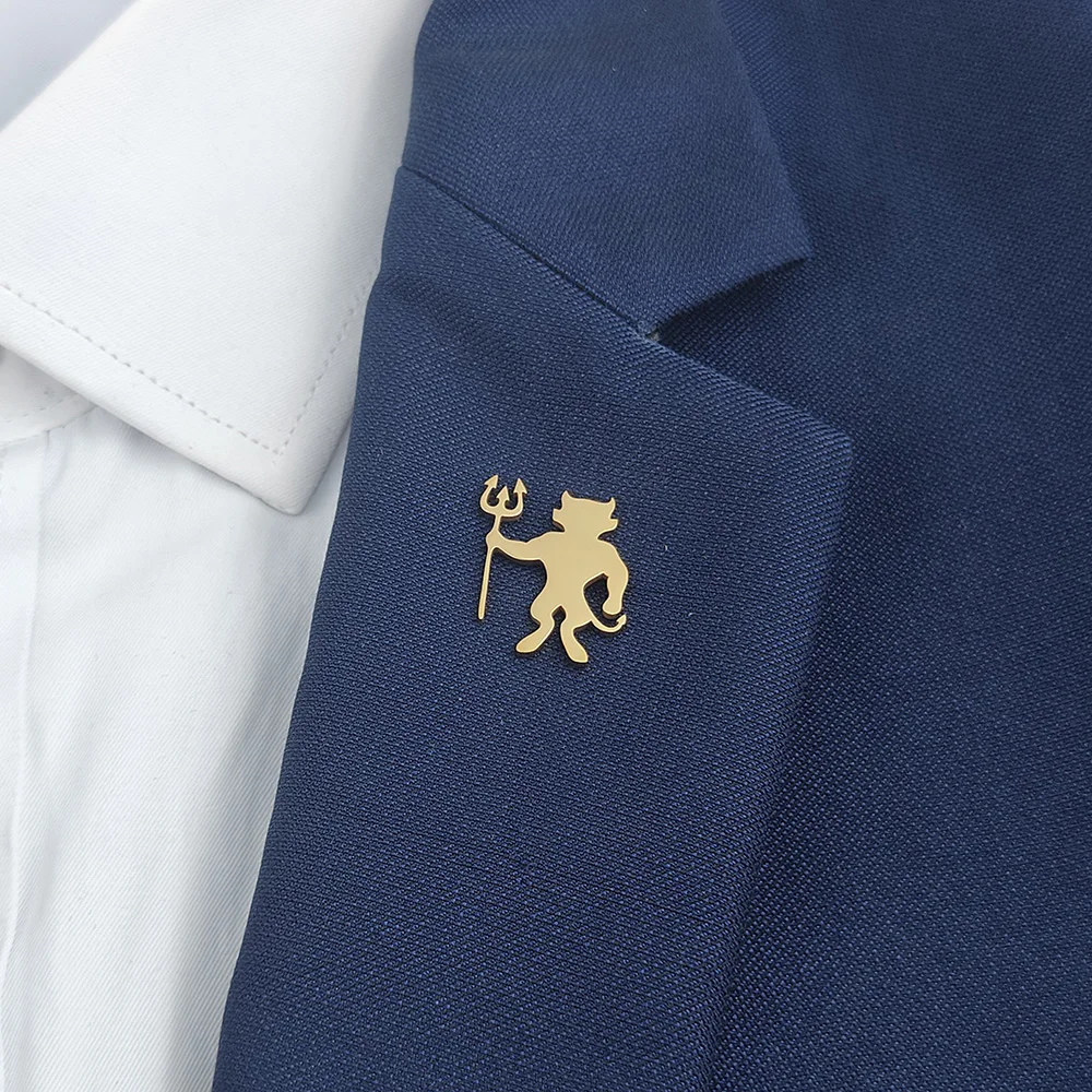 Broche de mujer de guerreros vikingos de moda, adecuado para banquete de vestidos de traje, regalo para novia, exquisitos alfileres de acero inoxidable