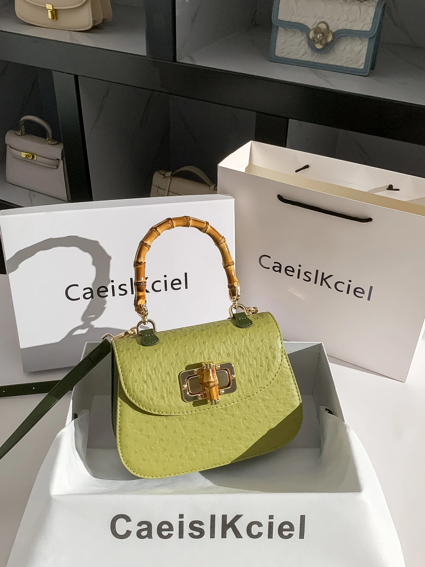 borsa-da-donna-caeislkciel-2026-nuova-collezione-estiva-borsa-a-tracolla-con-nodo-in-bambu-motivo-struzzo-stile-casual-di-alta-gamma