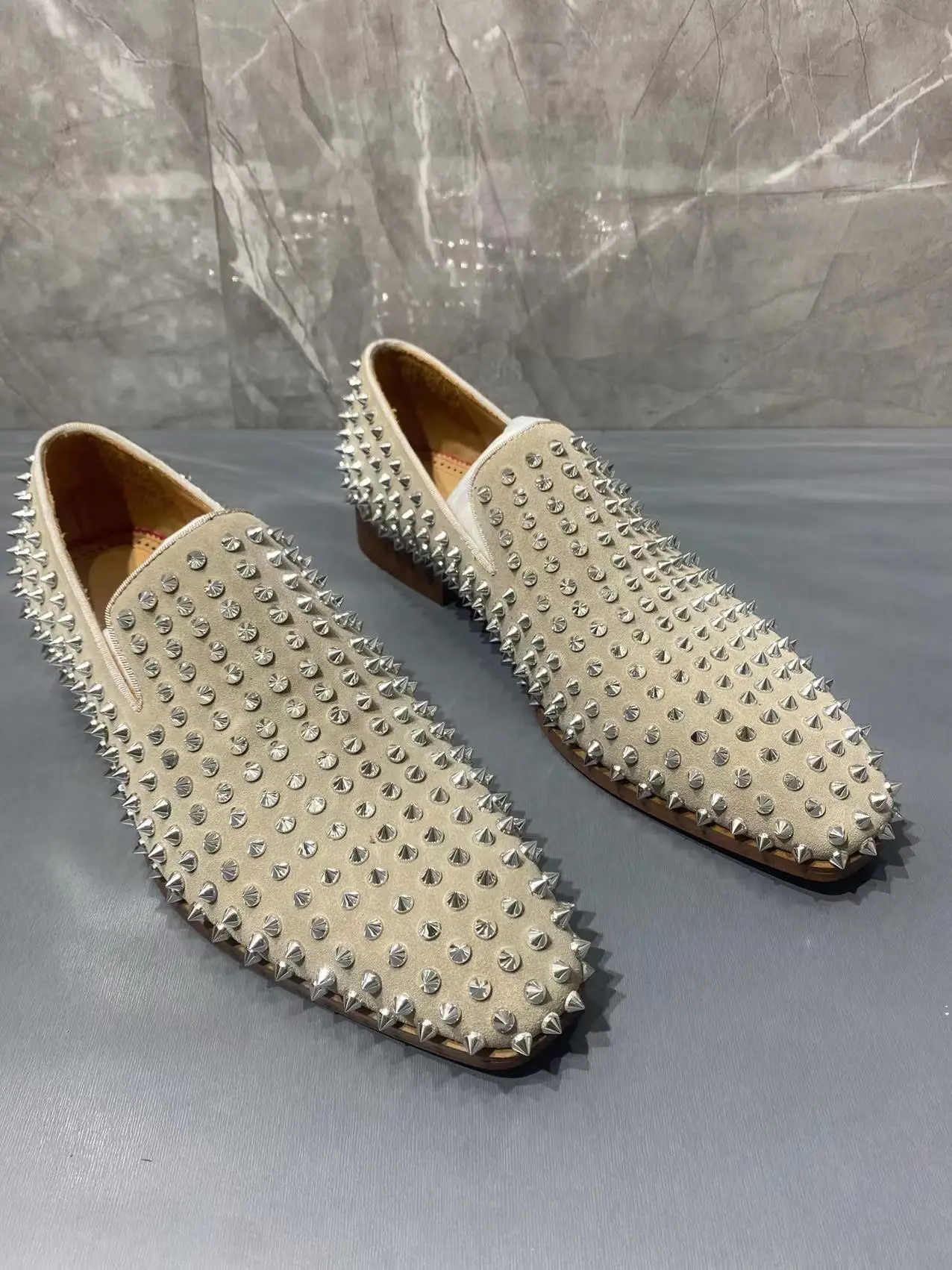 Fashion Men's Silver Gold Studded Loafer Shoes Round Toe Comfortable Low Heel Male Slip On Spring Autumn Single Shoes