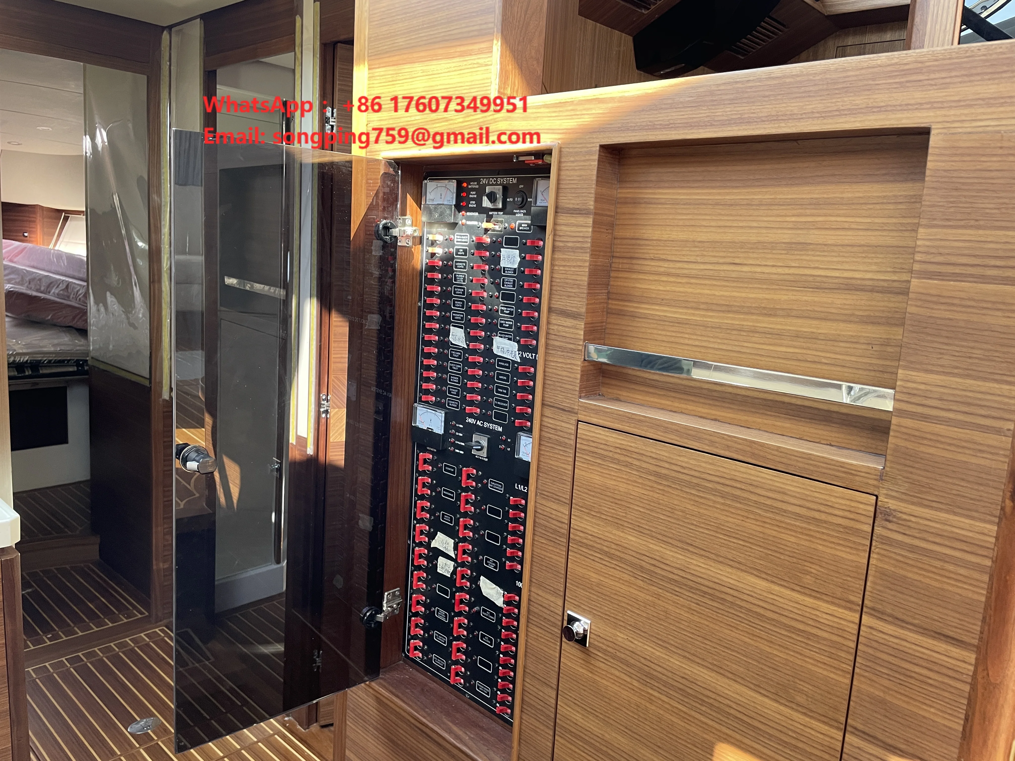 For Marine  12V Electrical Switch Panel LED Indicator 16 Gang Waterproof Rocker Switch Control Panel for Boat Yacht
