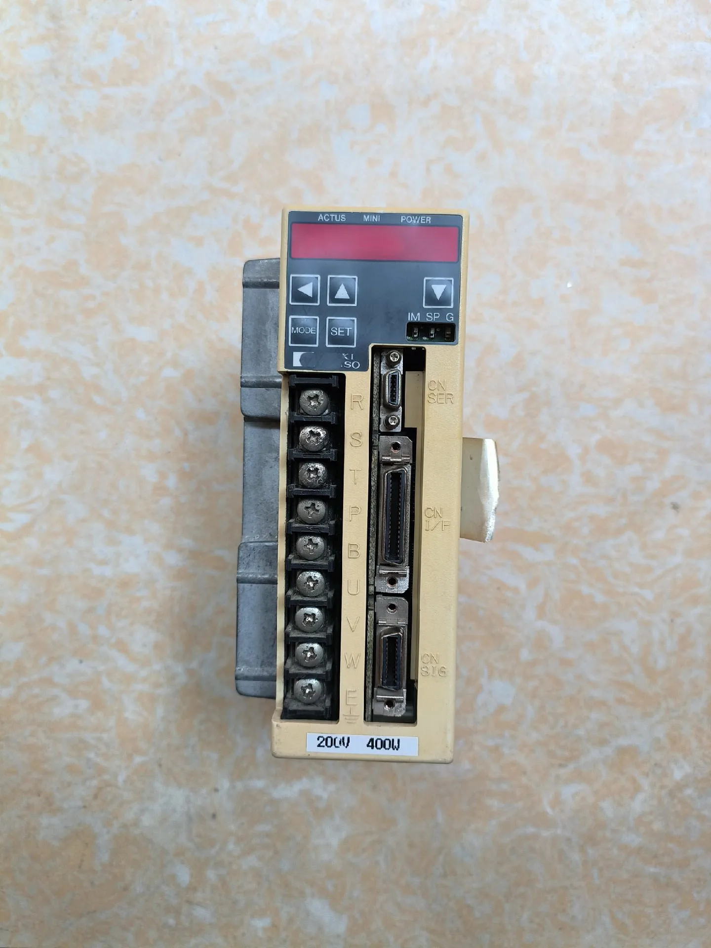 

Сервопривод NPSA-ZMTA-401AE-CE для NIKKI DENSO NPSA-ZMTA-401AE-CE
