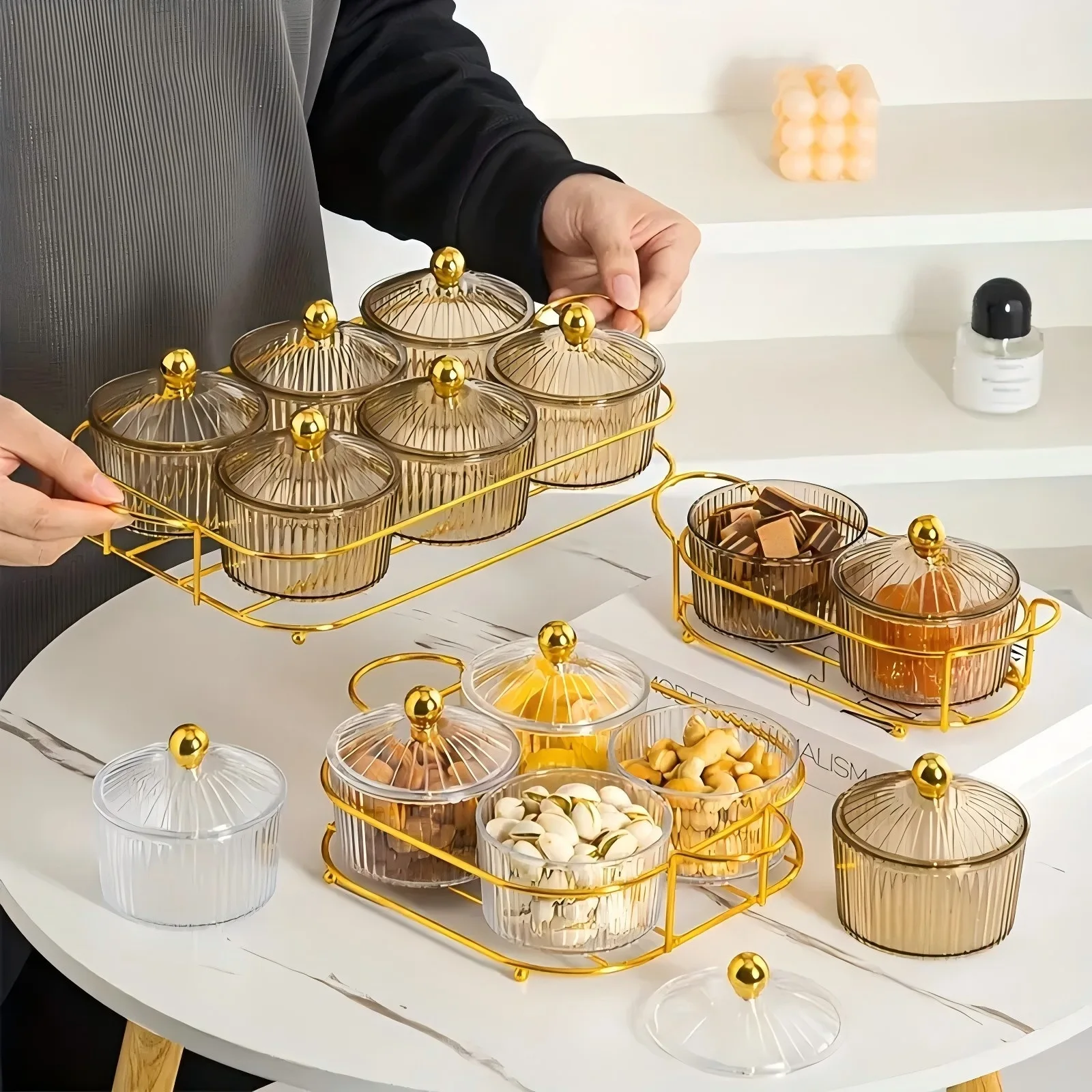 Leichter, luxuriöser goldener Obstteller: für Couchtische im Wohnzimmer zu Hause, zum Servieren als Süßigkeitentablett und Snack-Ausstellungsteller