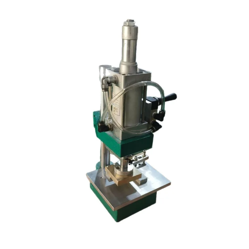 Soap imprinting machine, soap equipment forming machine imprinting letters