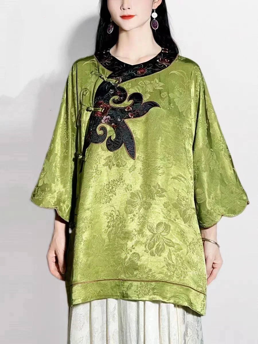 

New Chinese style tops robe Green rayon national style embroidery blouses luxury jacquard loose vintage Spring clothes