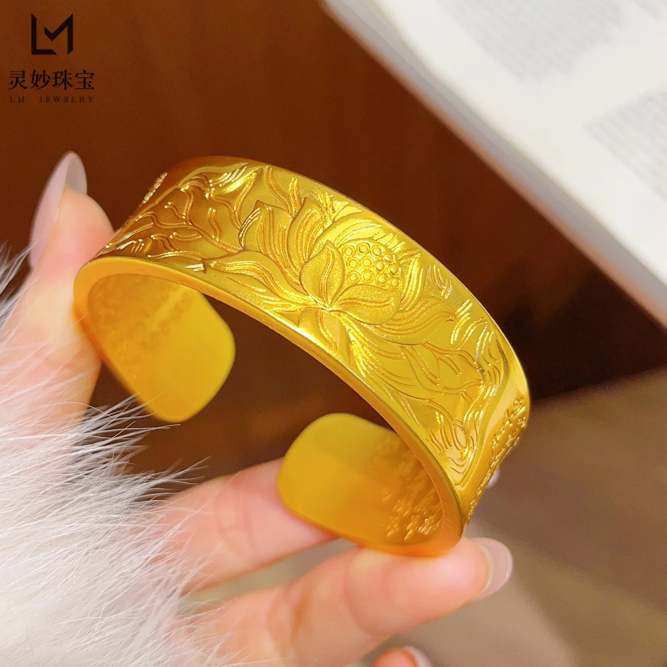 

Exquisite Craft Glazed Lotus Open Bangle crafted with genuine AU999 pure gold material