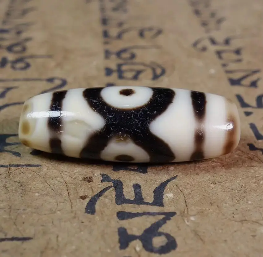 Ancient Tibetan DZI Beads Old Agate Lotus 3 Eye Totem Amulet Pendant GZI #3445