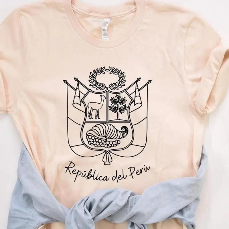 Peruvian Coat Of Arms Escudo Peruano T-Shirt
