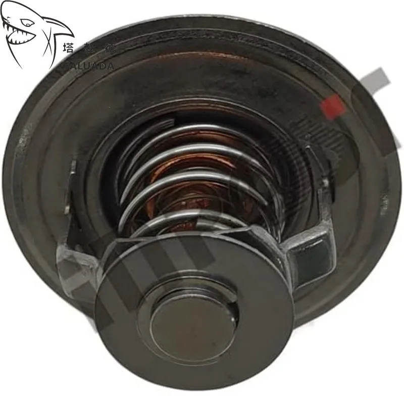 82℃ 3864178 6732-61-1620 Thermostat For Komatsu Excavator PC200-7 PC220-6 Engine 6D102 Coolant Thermostat 3925473 HIgh Quality