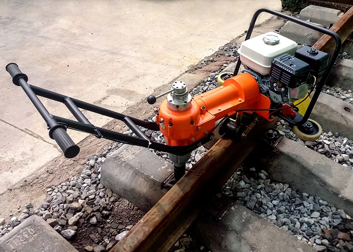 آلة الشد لمدرب السكك الحديدية ذات الرأس الواحد لمحرك البنزين