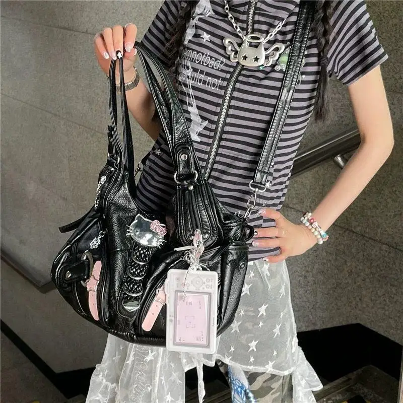 Sanrio Original Y2K Niche Bag Hello Kitty bolso para las axilas chicas calientes Retro Cool subcultura gran capacidad un bolso de hombro tipo bandolera