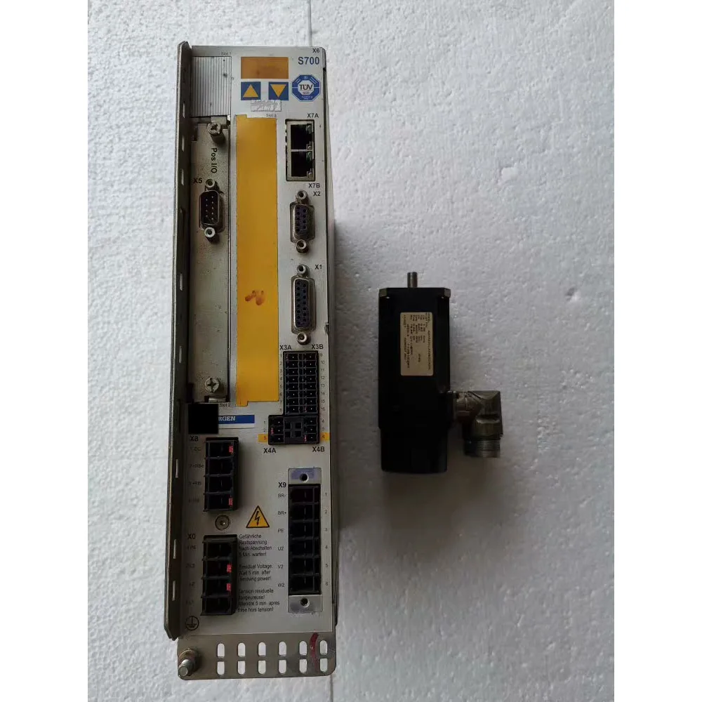

S70102-NAPMNA AKM22C-ANB2DA00 S700 Series Servo Drive and Motor