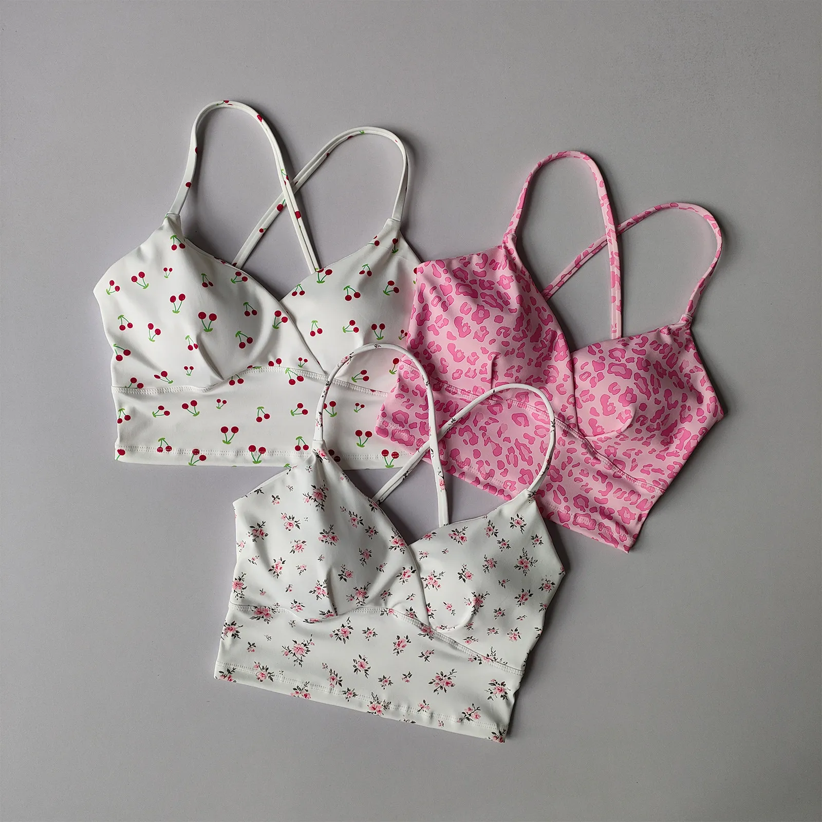 Kirschmuster-Yoga-Top für Damen mit Brustpolster, festem Cup, schönem Rücken, Sport-BH, Lauf- und Fitnesskleidung, Oberbekleidung, Trägertop – Detail 2