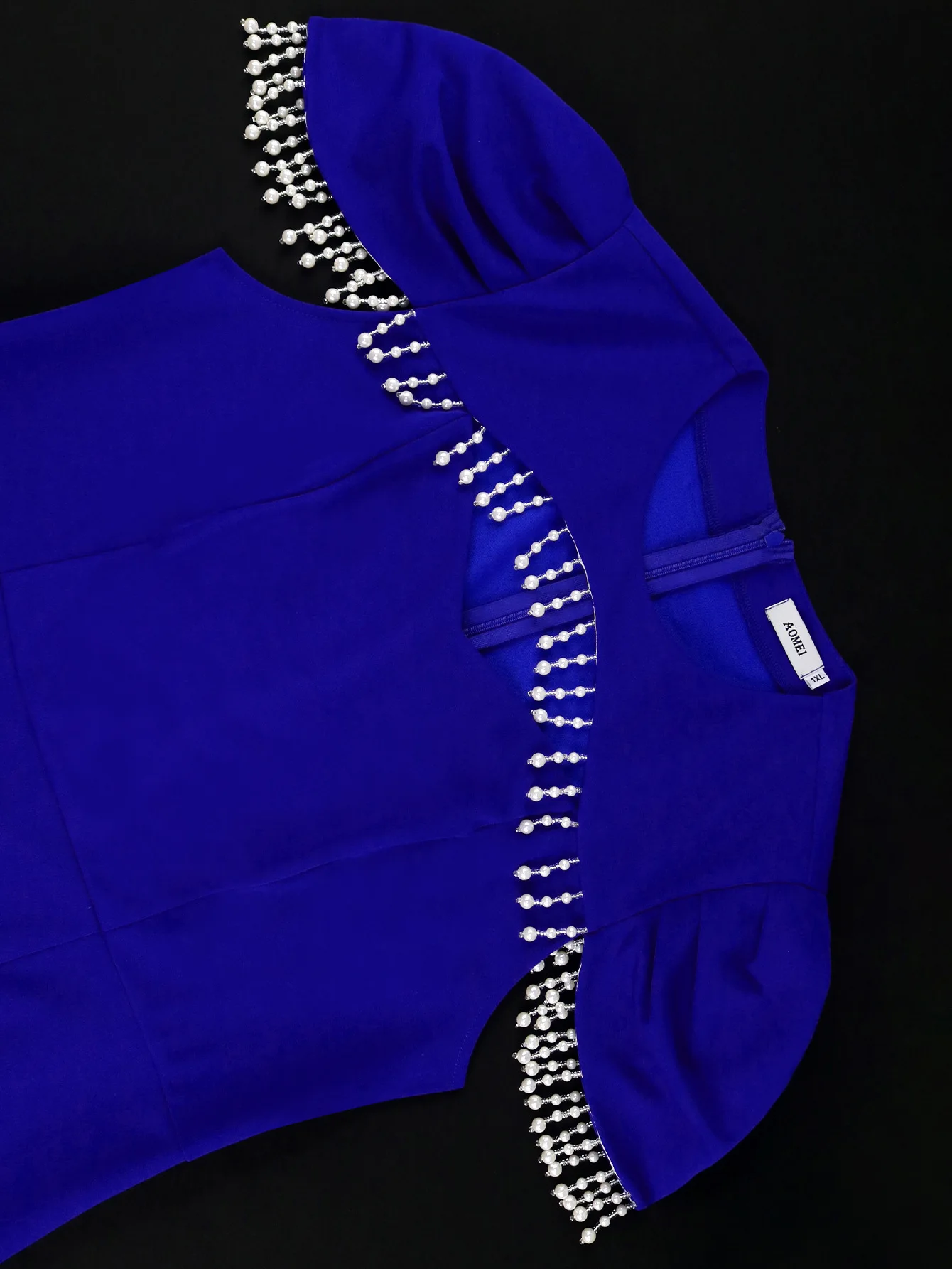 Robe perlée à col rond, moulante, Design découpé pour fête et Banquet, nouvelle collection 2025