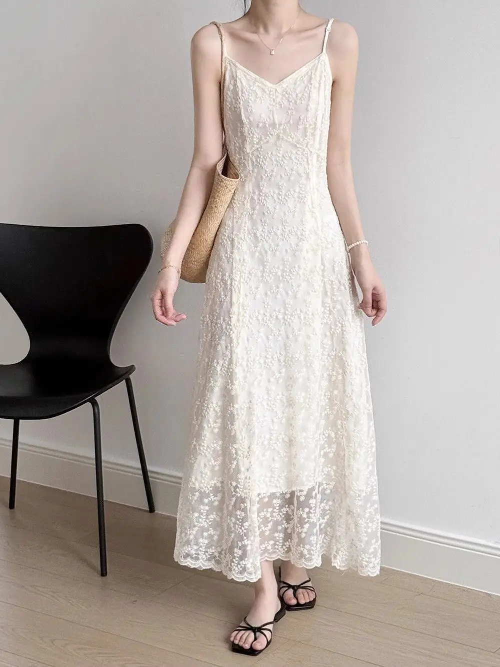Lace Sling Dress Women Summer New Embroidered Sweet Simple Basic Party Elegant Female Sleeveless Long Dress
