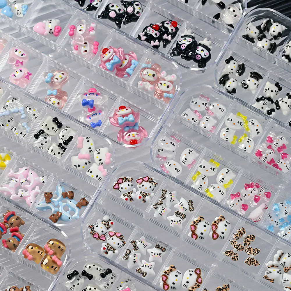 12グリッド/ボックス 3Dグリッター ハローキティ ネイルチャーム 5x7mm ミニ ピンク/レッド/ローズボウ 漫画キティ ネイルアート DIY カワイイ クリスタル KT キャットパーツ