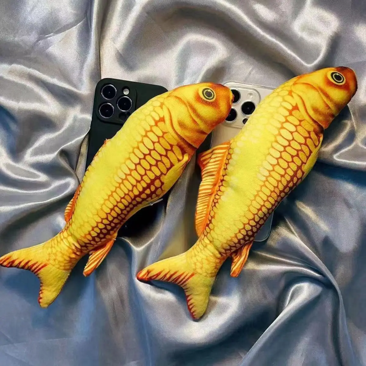 

3D koi goldfish iPhone case suitable for iPhone 7 8 Plus XR XS 11 12 13 14 15Pro Max and Samsung s23 case, best gift idea.