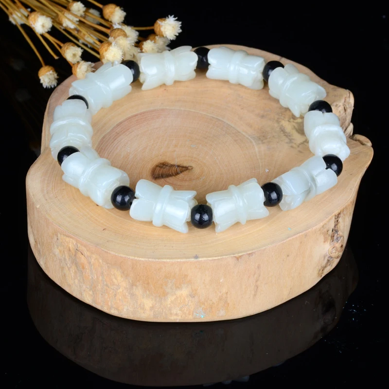 

Hotan White Jade Snow with Black Obsidian Round Beads Women's Bracelet