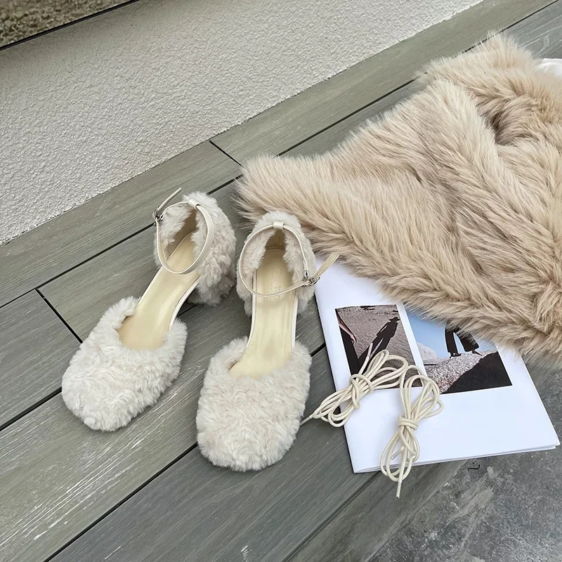 New Fur Slippers Women\'s Square Heel Shoes Women High-heeled Furry Drag Fashion Outdoor All-match Sandals Furry Slides Flip Flop