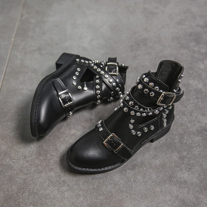 2023 Rivets Black Ankle Women Boots Faux Leather Booties Metal Buckle Straps Square Heel Studded Woman Boots Motorcycle Shoes