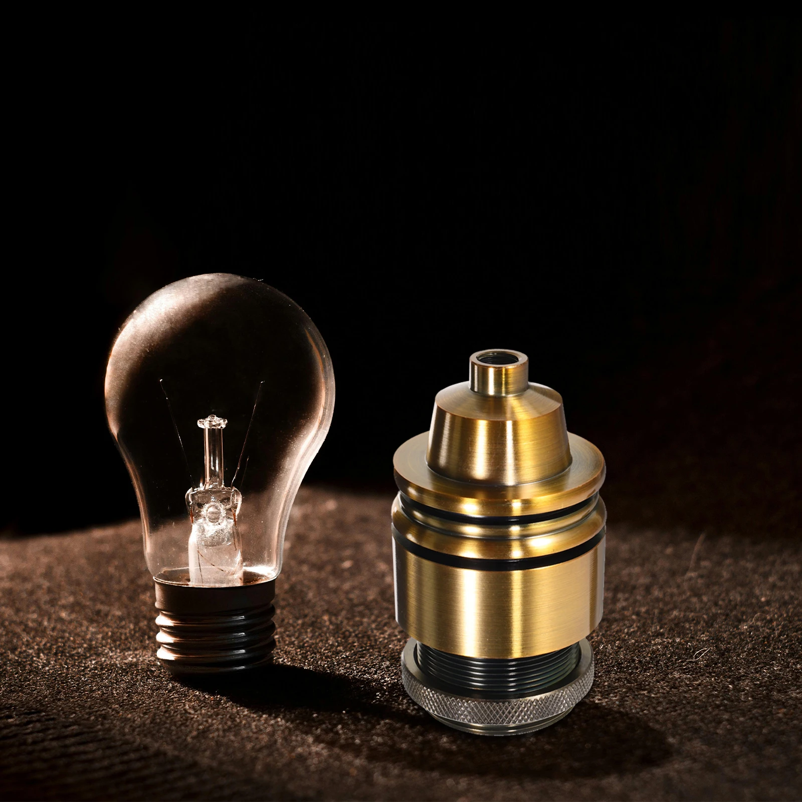 

Industrial Lamp Socket E26 E27 Pendant Light Holder Sturdy Aluminum Vintage Decor for DIY Projects Light Holder