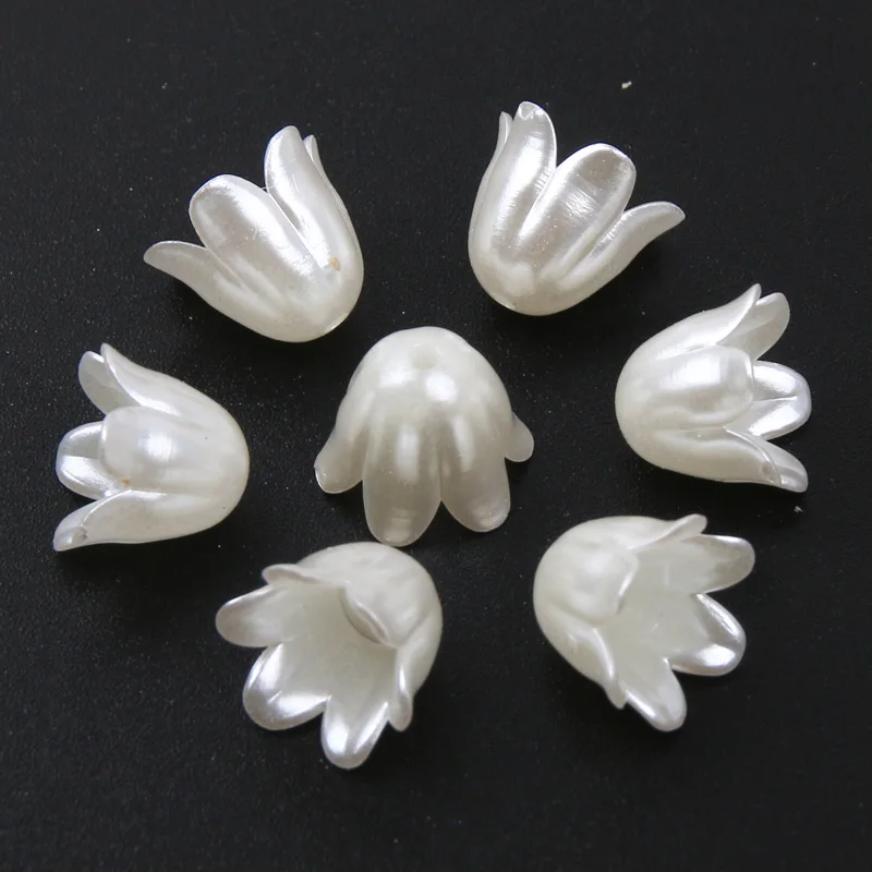 Beige Leaf Flower Heart Shell Shape 50pcs Acrylic Beads For Making Jewelry DIY Handmade Key Chain Bracelets Pendants Accessories