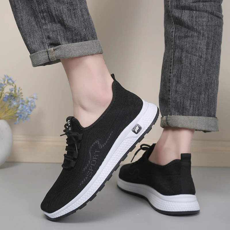 Men's Elastic Bungee Lace Mesh Walking Sneakers, Printed Sport Letter Graphic on Vamp, Textured Midsole Daily Outdoor Footwear