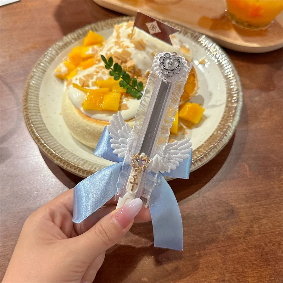 Angel Wings Cutter Mini Utility Cutter Retractable Letter Opener Portable Cute Opener Paper Cutting Tool