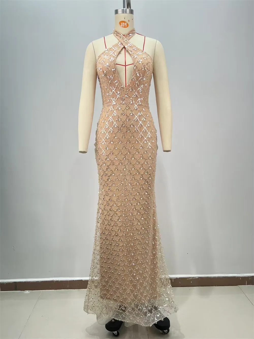 VC Beige Halter Mermaid Long Dress Key Hole Backless Sequins Sleeveless Celebrity Maxi Evening Party Gowns Vestidos
