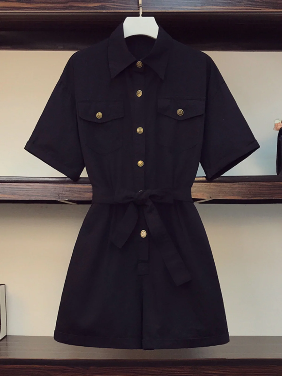 เอี๊ยมยีนส์ผู้หญิงไซส์ใหญ่ ทรงหลวม ขาบาน ผ้าเดนิมบางเบา ใส่สบาย เหมาะกับฤดูร้อน เอวสูง ทรงตรง ผ้าคอตตอนผสม ดีไซน์ทันสมัย