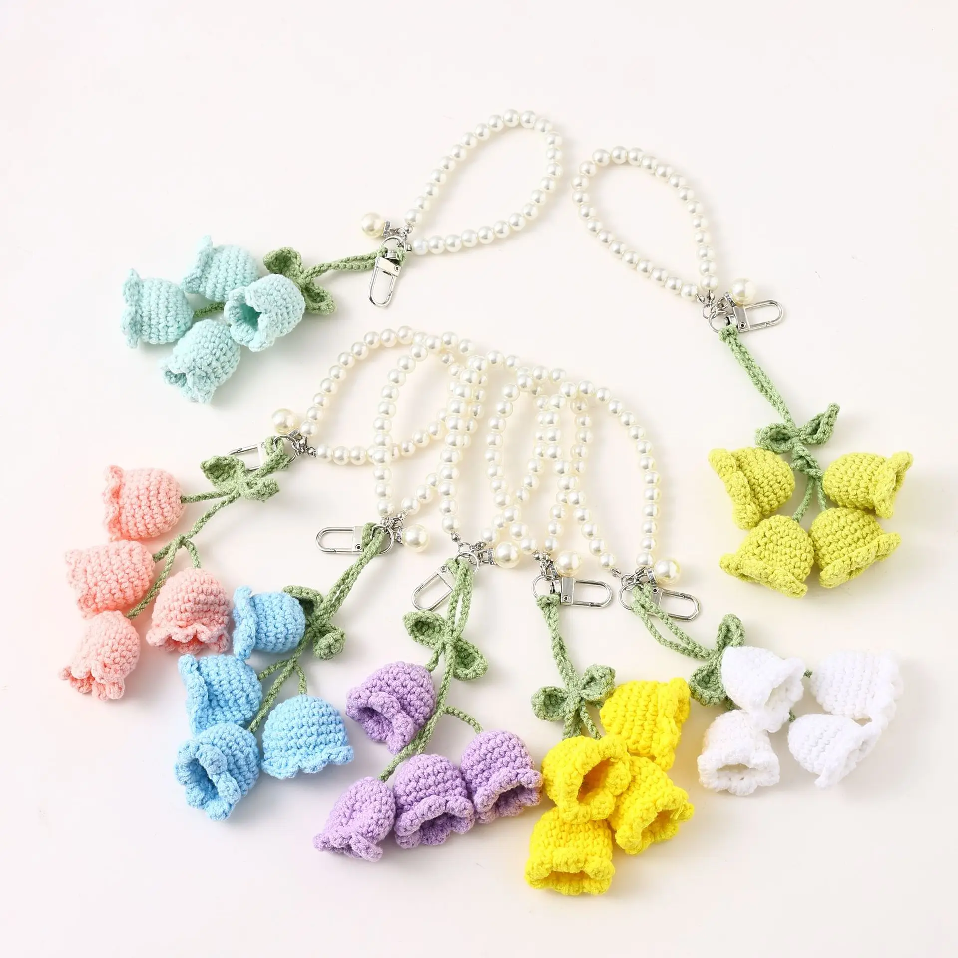 

Креативная милая подвеска в стиле инстаграм: жемчужная цепочка, связанные крючком цветы лилии, декоративная застежка для упаковки сумок, DIY