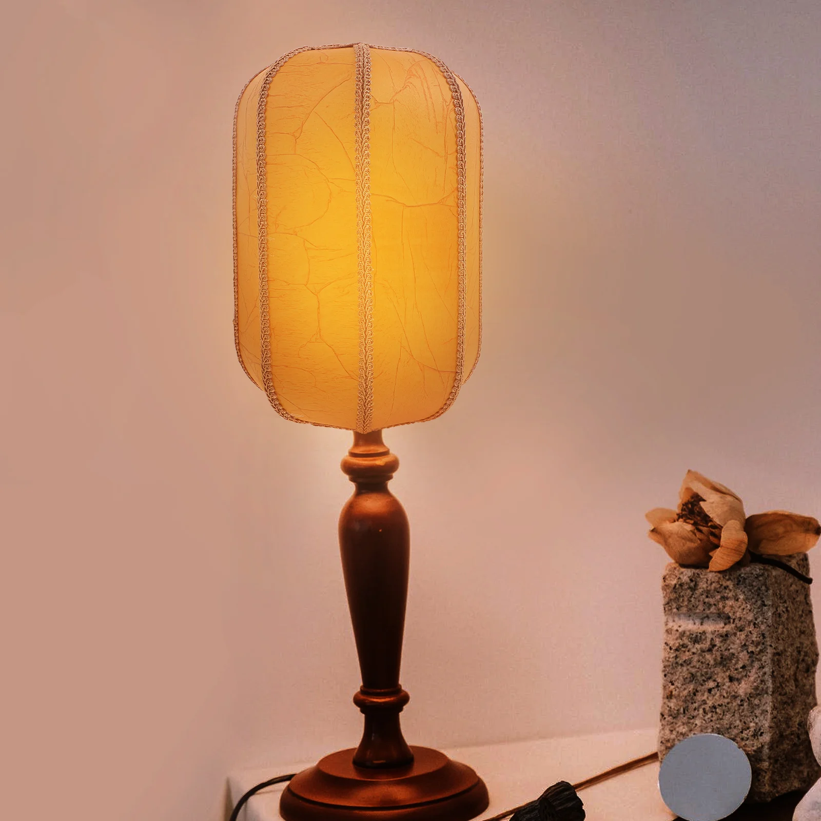 

Imitation Sheepskin Lantern Lampshade 20cmx30cm E27 Chinese Style Decorative Light Cover for Bedroom Living Room Floor Desk Lamp