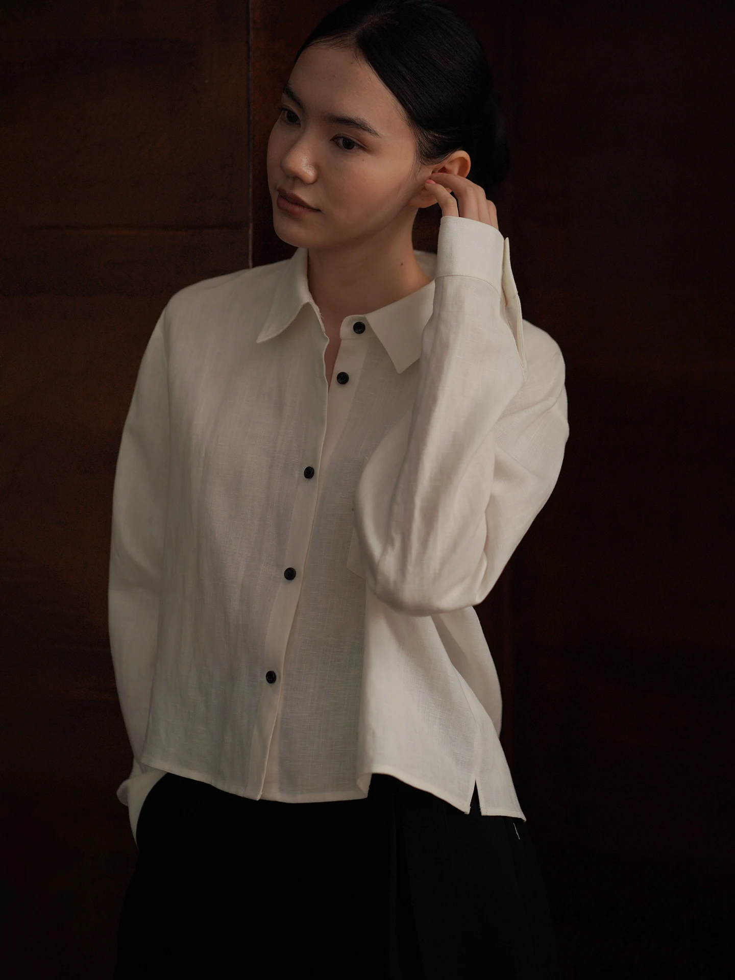 

Classic Short Classic Shirt Cool Breathable Lenzing Lyocell Linen Long Sleeve Commute Button down Women's Shirt