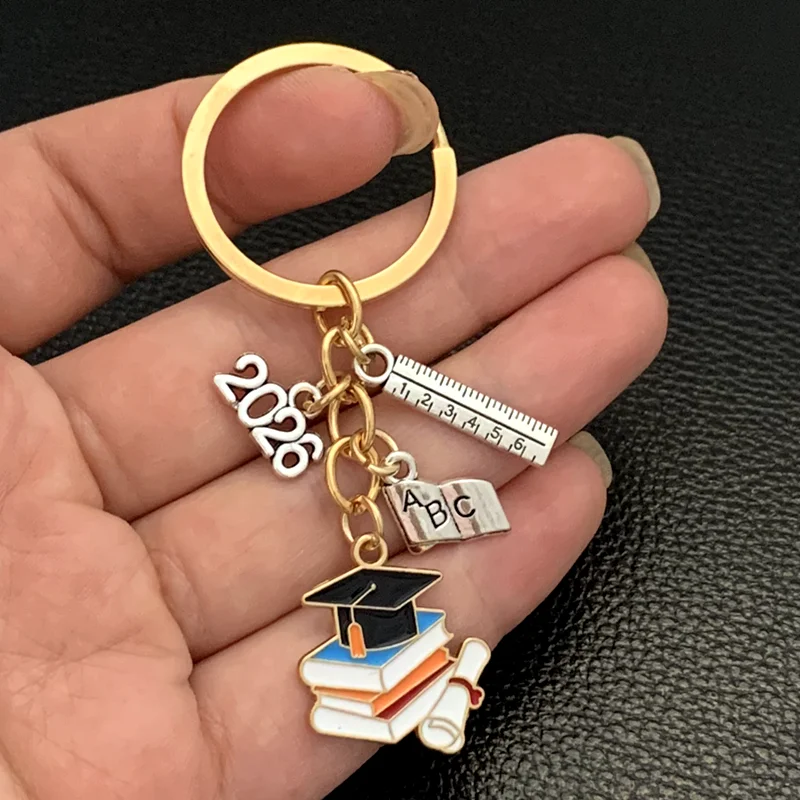 Llavero con Anillo de Birrete y Toga de Graduación 2026, Joyería para Mujer Estudiante, Accesorios Personalizados, Colgante de Moda, Regalos Eternos