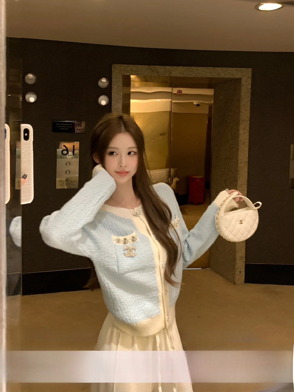 

Yoyozhang Blue Knitted Sweater Women's Sweet Young round Ne Cardigan Winter Faion Commute Sle Polyester Nylon Blend