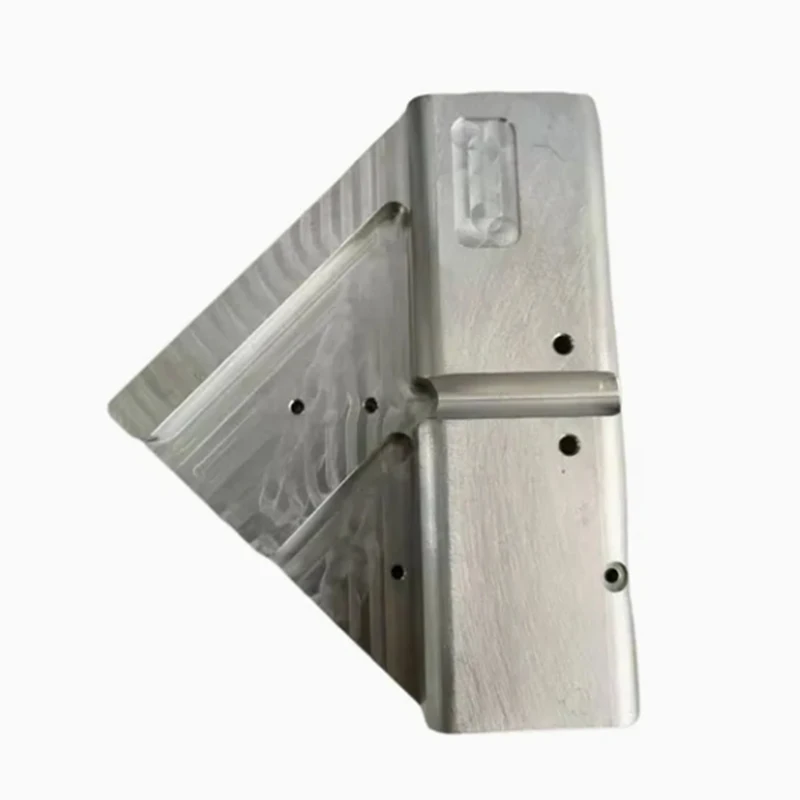 CNC Precision Machining Aluminum Parts 5 Axis Aluminum Metal CNC High-precision metal triangular mounting frame