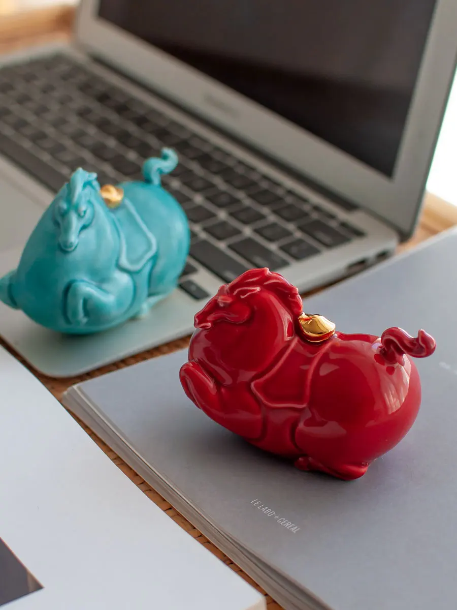 

Креативные керамические настольные украшения ручной работы: новогодние сувениры, привлекающие богатство, декор для офиса и подарки для гостиной