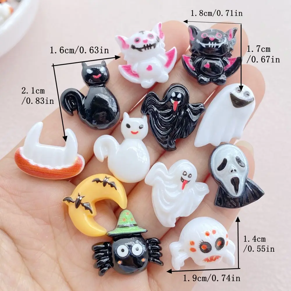 30Pcs New Cute Resin Halloween Collection Flat Back Ornament Jewelry Making Manicure Hairwear accessori