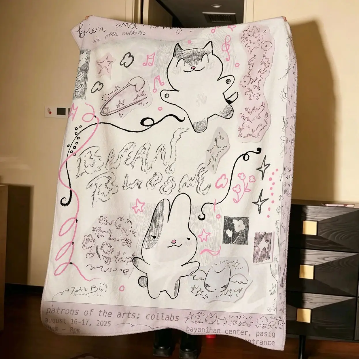 American Vintage Grey‑Pink Fleece Blanket Premium Aesthetic Lightweight Summer Throw Blanket Soft Air‑Conditioning Blanket for S