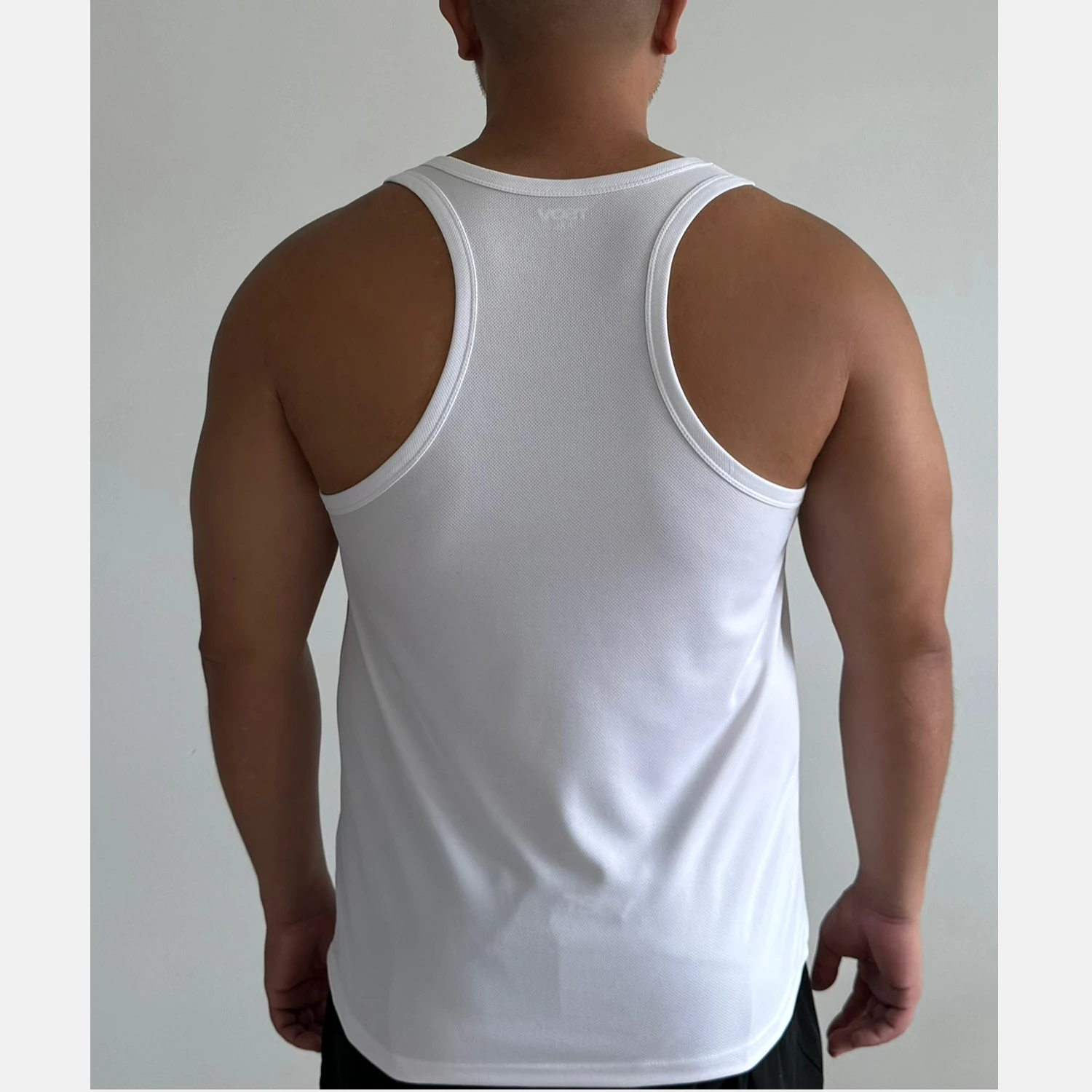 Men Mesh Sports Tank Tops, Breathable Gym Sleeveless Singlet, Quick Dry Men\'s Oversize Undershirt GYM TIME Vest, S M L XL XXL