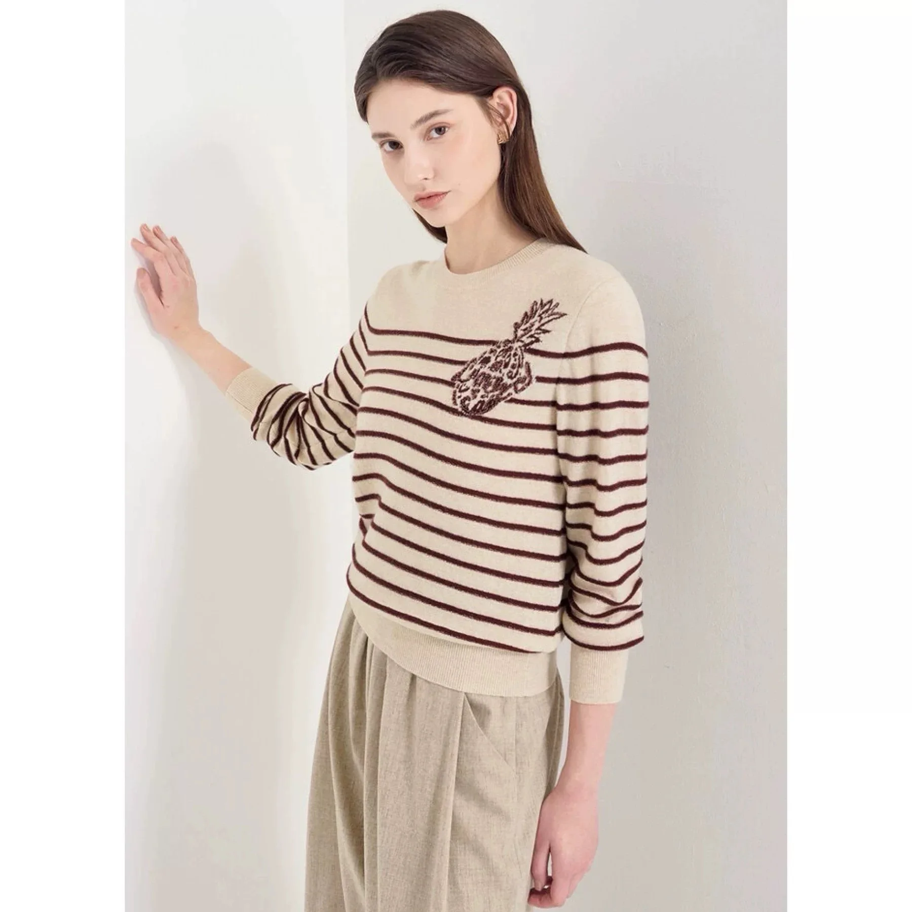 TIM25 Autunno Pendolare Sle rotondo Ne Maglione di lana lavorato a maglia Lettera Design Casual All-Match Maglieria al formaggio di limone per le donne