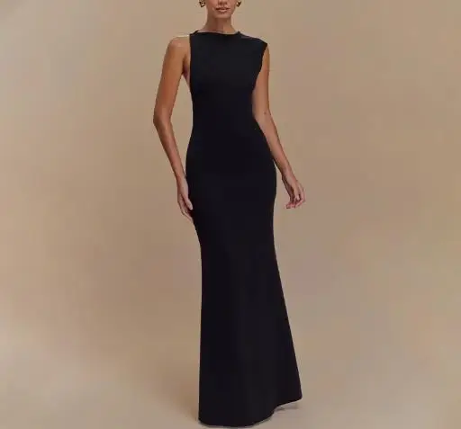 

Summer 2025 Women's Elegant,fashionable High Quality Texture Backless Waist Pack Hip Dress Solid Color Slant Neck Slimming Dress