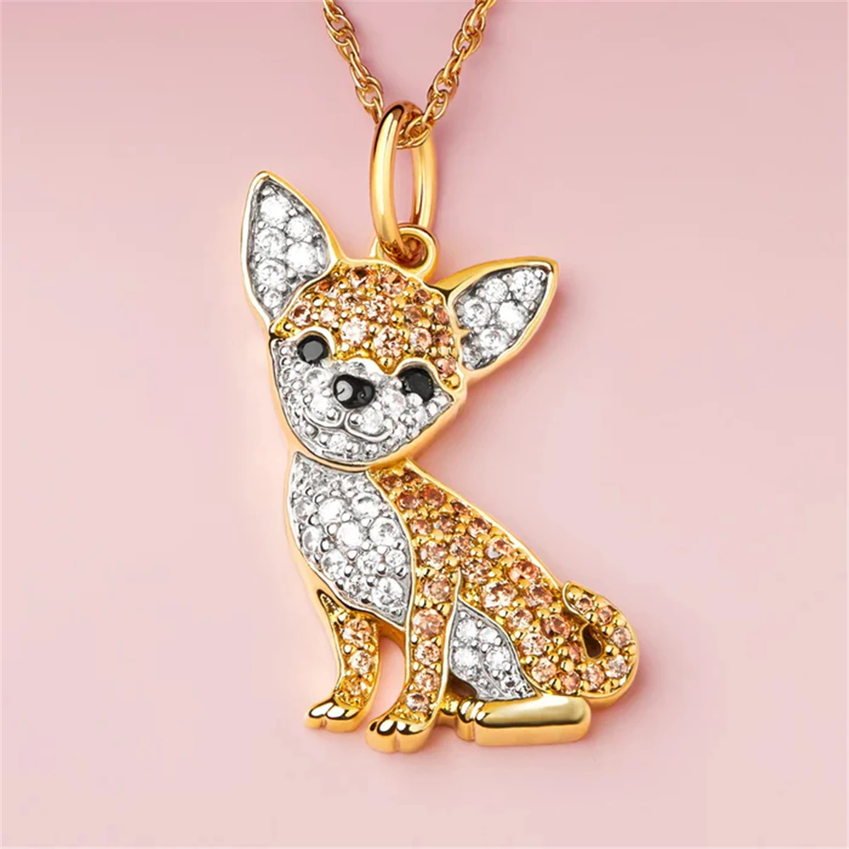 Exquisite Cute Golden Chihuahua Pendant Necklace for Women Cute Pet Dog Jewelry Accessories Animal Birthday Gift Collares