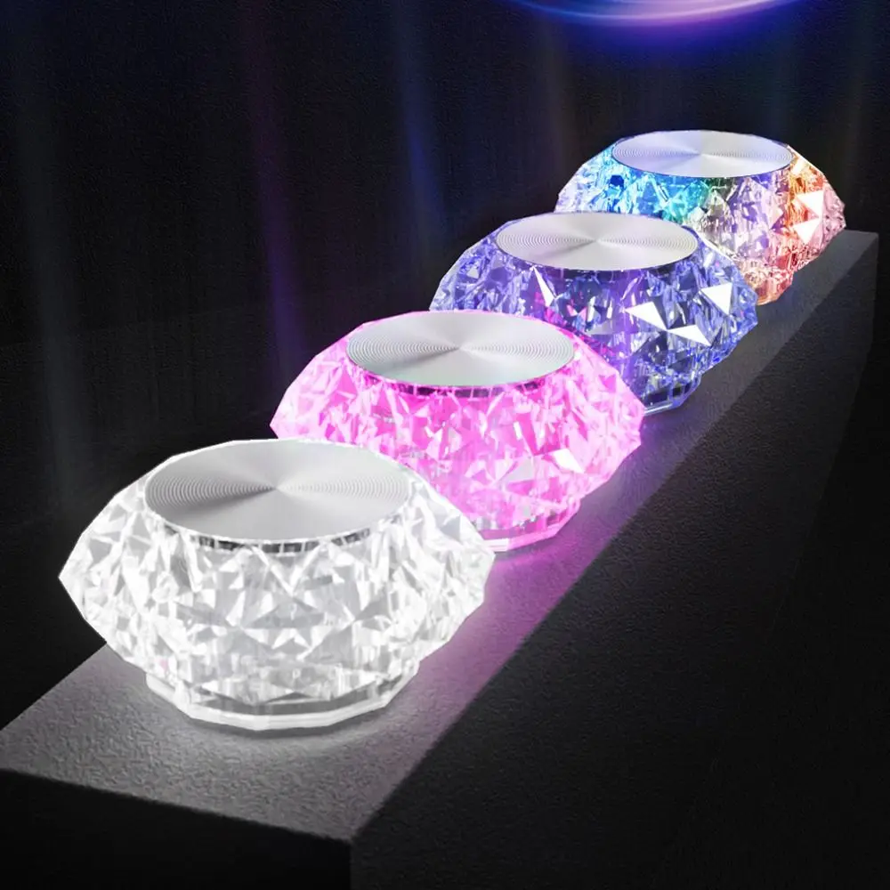 

Универсальная USB-лампа в форме бриллианта, портативная, с функцией Plug & Play, для интерьера автомобиля, светодиодная декоративная атмосферная подсветка