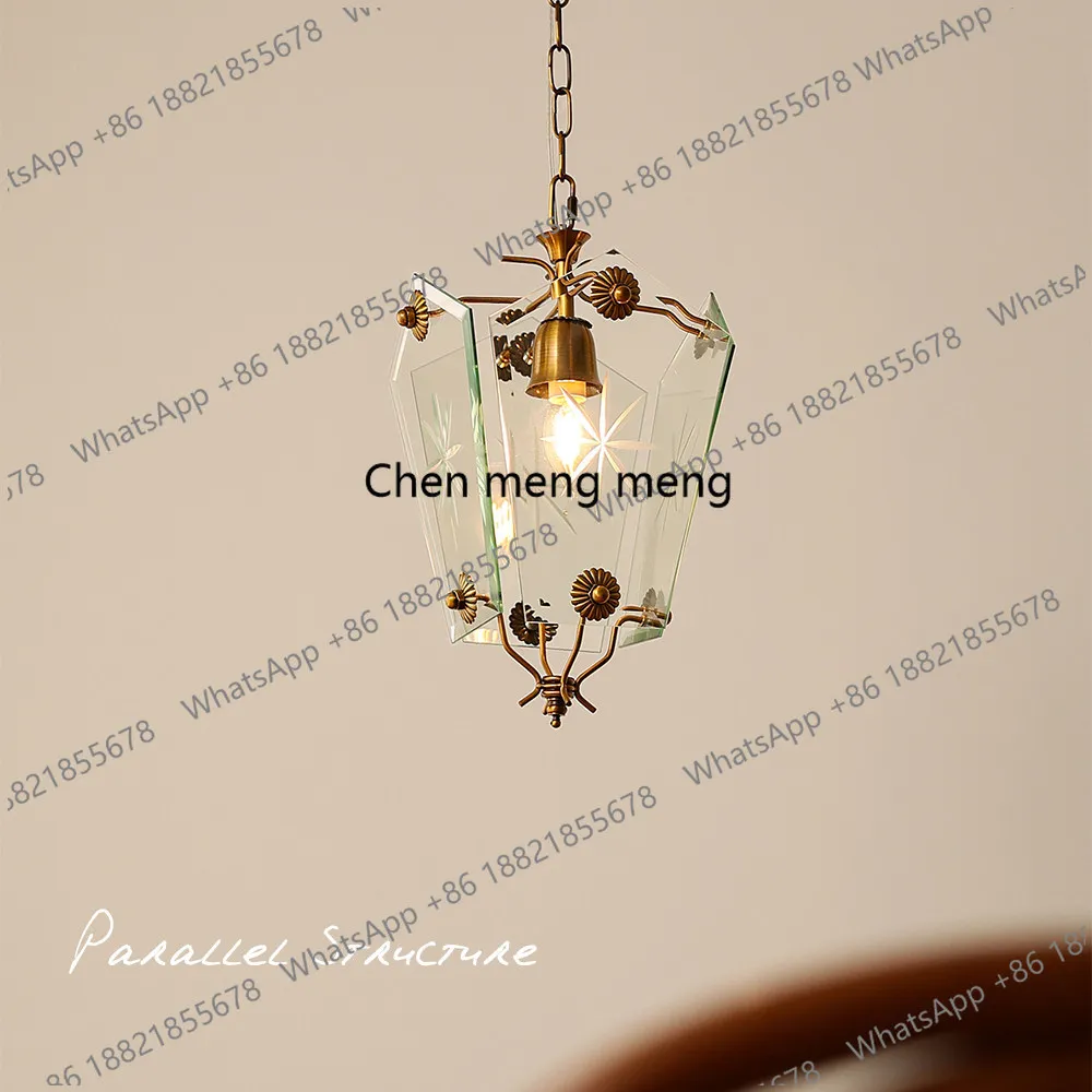 

Цельномедная люстра в стиле французского ретро с стеклянными снежинками, атмосферная лампа для обеденного стола, бара, прикроватная лампа в средневековом стиле.