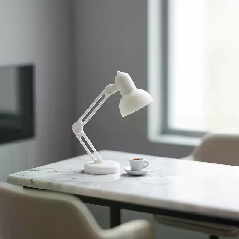 Mini Simulation Table Lamp, 1:12 Scale Dollhouse Study Room Decoration (Not Light Up)