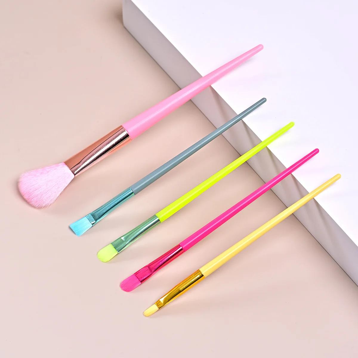 5/7 Pcs Colorful Candy Makeup Brush Set, Soft Bristle Foundation Eyeshadow Blush Contour Cosmetic Tools